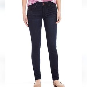 Democracy ab solution stretch dark wash skinny jeans Women's size 6